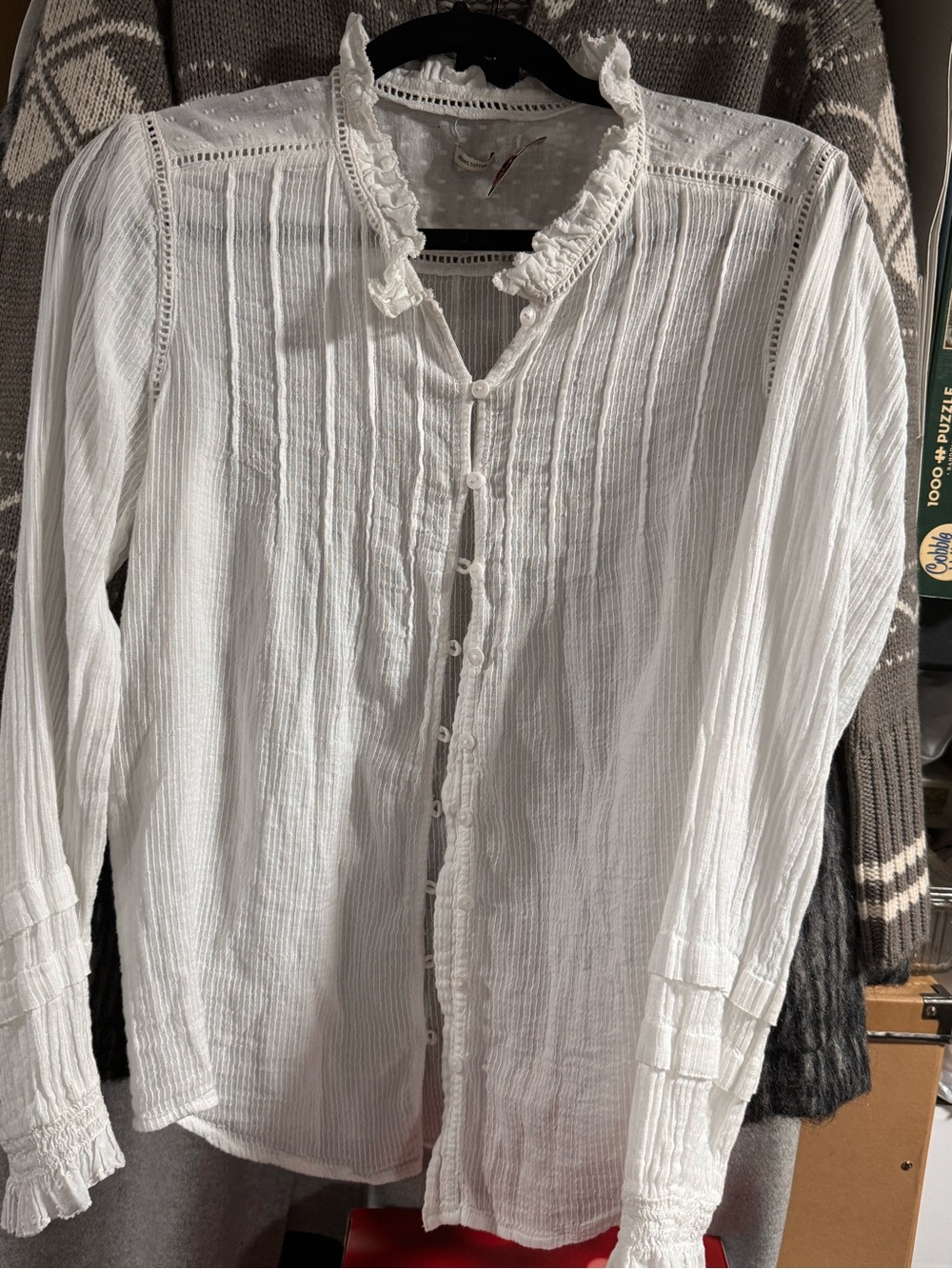 Faherty Wila Top / Size Medium / Women's Top - Picture 8 of 11